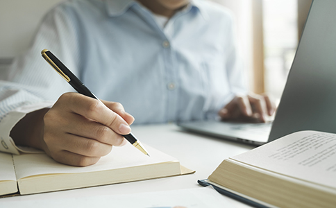 財務(wù)公司收費標(biāo)準(zhǔn)是多少？